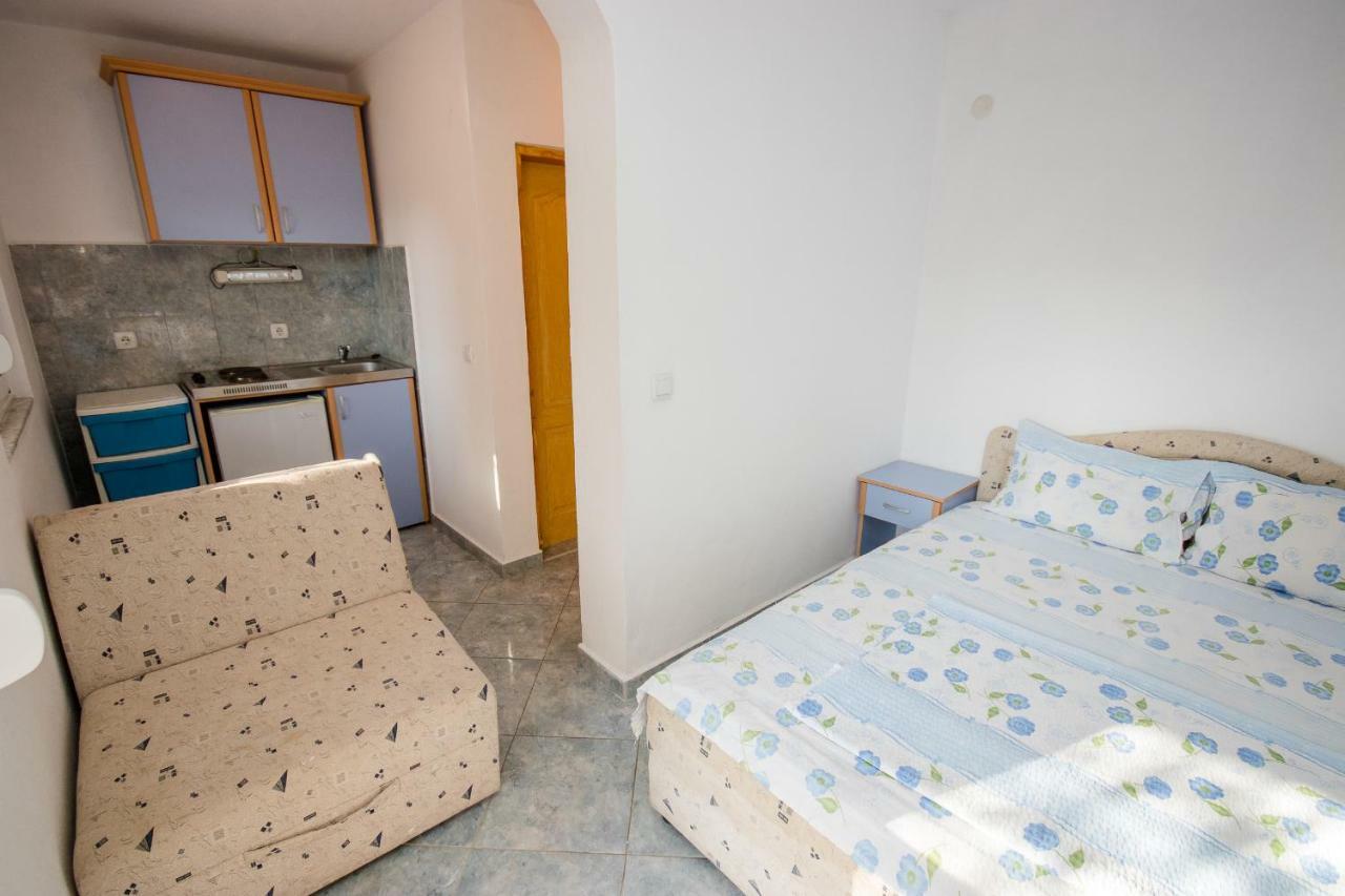 Apartments Duskic Utjeha-Bušat Eksteriør billede